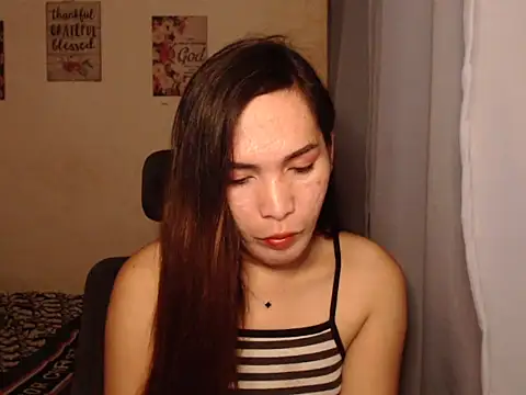 Snapshot of Msyensmith chatting on March 11, 2025, 11:23 am Msyensmith online show from March 11, 2025, 11:23 am