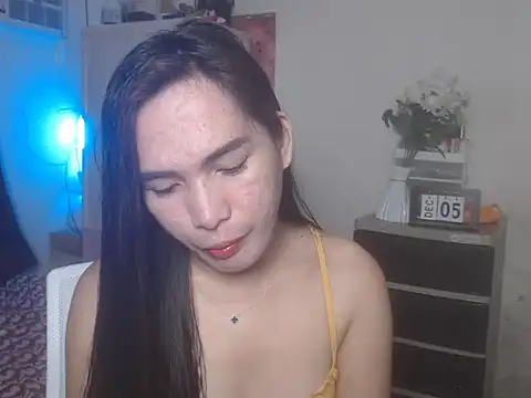 Snapshot of Msyensmith chatting on December 5, 2025, 4:54 am Msyensmith online show from December 5, 2025, 4:54 am