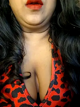 sassy horny online show from December 3, 2025, 7:45 pm