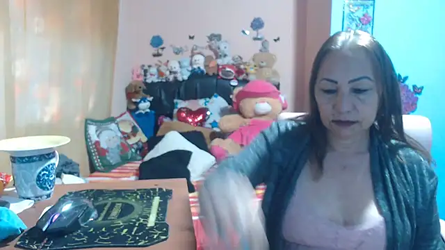 milfeddy  online show from November 6, 2025, 12:17 pm