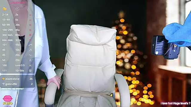 AfinaAmmor online show from December 18, 2024, 6:14 pm