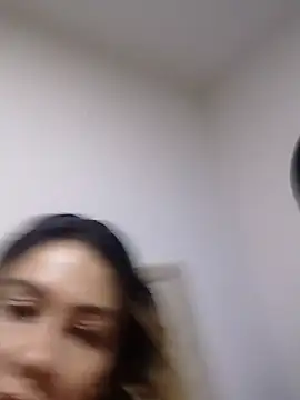 JennyRouse01 online show from December 14, 2025, 12:05 am