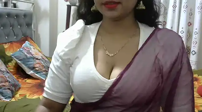Snapshot of cutebengaligirl chatting on January 1, 2025, 10:56 pm cutebengaligirl online show from January 1, 2025, 10:56 pm
