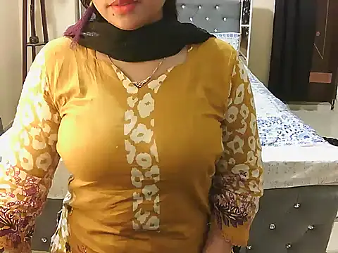 Snapshot of cutebengaligirl chatting on October 3, 2025, 7:55 pm cutebengaligirl online show from October 3, 2025, 7:55 pm