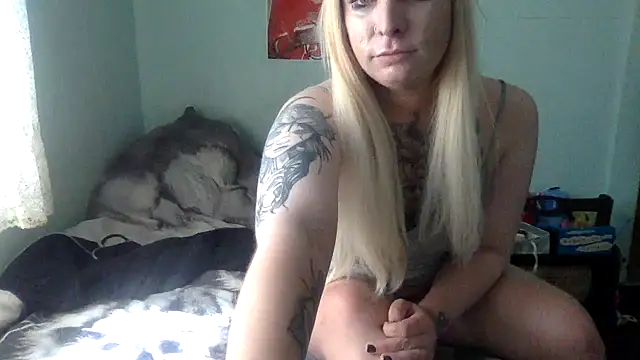 alexabunni online show from July 24, 2026, 2:48 pm