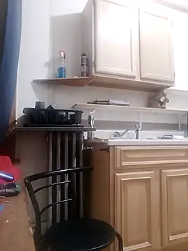 Snapshot of TaylorBlaze chatting on February 17, 2026, 12:18 am TaylorBlaze online show from February 17, 2026, 12:18 am