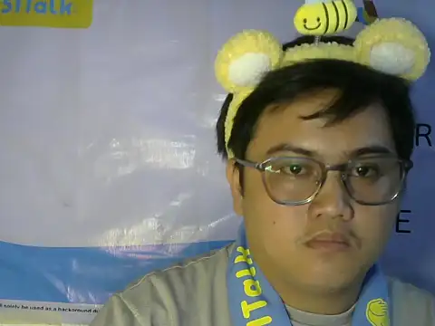 Snapshot of Yummy_Tommy21 chatting on September 19, 2025, 3:34 pm Yummy Tommy21 online show from September 19, 2025, 3:34 pm