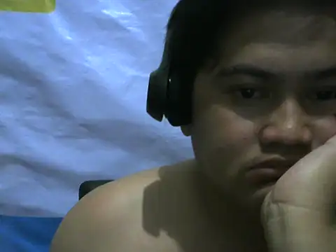Snapshot of Yummy_Tommy21 chatting on September 29, 2025, 7:08 pm Yummy Tommy21 online show from September 29, 2025, 7:08 pm