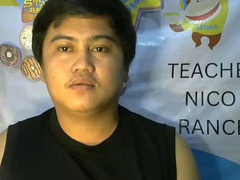 Snapshot of Yummy_Tommy21 chatting on October 5, 2025, 6:17 pm Yummy Tommy21 online show from October 5, 2025, 6:17 pm