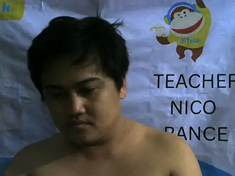 Snapshot of Yummy_Tommy21 chatting on October 10, 2025, 8:19 pm Yummy Tommy21 online show from October 10, 2025, 8:19 pm