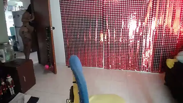 Snapshot of Sweett_Anya chatting on February 6, 2026, 5:05 pm Sweett Anya online show from February 6, 2026, 5:05 pm