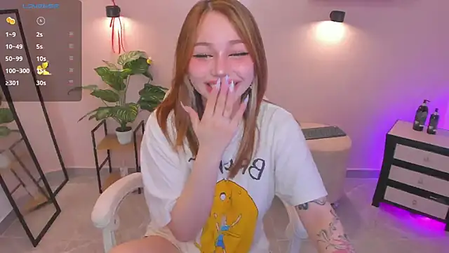 LITTLE-VIVI online show from May 23, 2026, 2:50 am