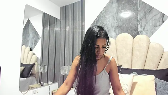 Snapshot of Naughty__Mom chatting on February 17, 2026, 7:49 am Naughty Mom online show from February 17, 2026, 7:49 am