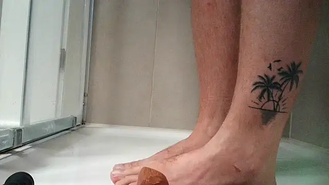 Snapshot of angelus112 chatting on October 8, 2025, 7:17 am angelus112 online show from October 8, 2025, 7:17 am