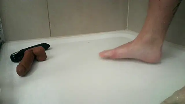 Snapshot of angelus112 chatting on December 22, 2025, 9:56 pm angelus112 online show from December 22, 2025, 9:56 pm