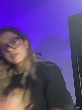 EveBensonX online show from February 13, 2026, 1:23 am