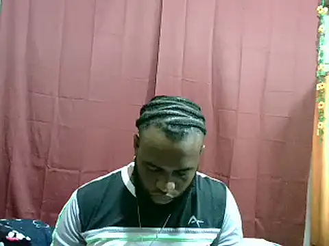 Snapshot of 2ocmaxi chatting on February 13, 2025, 7:10 pm 2ocmaxi online show from February 13, 2025, 7:10 pm