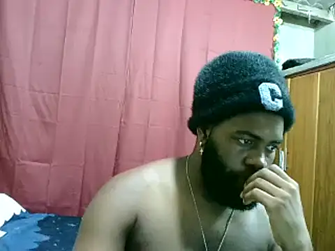 Snapshot of 2ocmaxi chatting on February 20, 2025, 12:19 am 2ocmaxi online show from February 20, 2025, 12:19 am