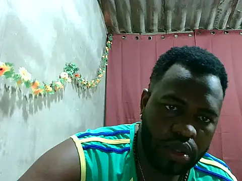 Snapshot of 2ocmaxi chatting on October 4, 2025, 7:12 pm 2ocmaxi online show from October 4, 2025, 7:12 pm