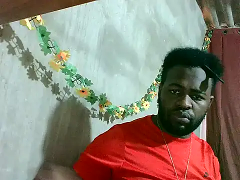 Snapshot of 2ocmaxi chatting on December 20, 2025, 5:31 pm 2ocmaxi online show from December 20, 2025, 5:31 pm