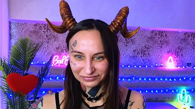 Snapshot of Cool_Freak_ chatting on March 23, 2025, 9:10 am Cool Freak online show from March 23, 2025, 9:10 am