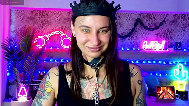 Snapshot of Cool_Freak_ chatting on January 10, 2026, 10:28 am Cool Freak online show from January 10, 2026, 10:28 am