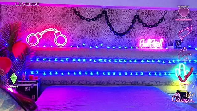 Snapshot of Cool_Freak_ chatting on February 19, 2026, 10:22 am Cool Freak online show from February 19, 2026, 10:22 am