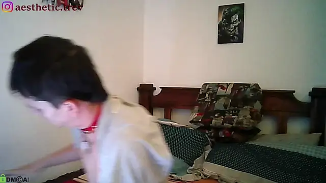 Snapshot of Twink_Temptation chatting on January 9, 2025, 2:22 am Twink Temptation online show from January 9, 2025, 2:22 am