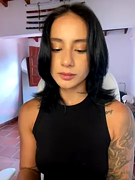 Ale Lewis online show from October 9, 2025, 9:02 pm