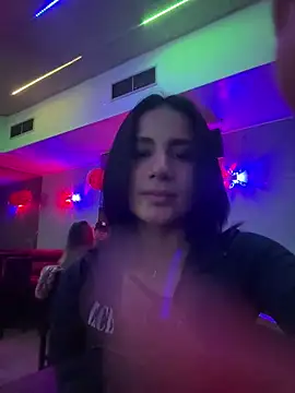 Ale Lewis online show from October 31, 2025, 11:28 pm