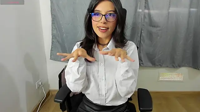 NanaRott online show from March 3, 2025, 10:52 pm