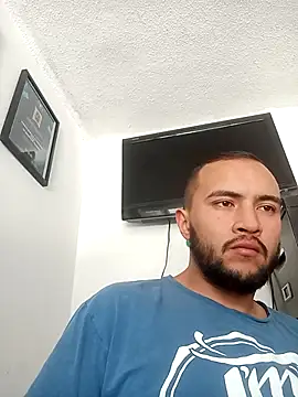 Snapshot of Stiven088 chatting on December 15, 2025, 3:49 pm Stiven088 online show from December 15, 2025, 3:49 pm