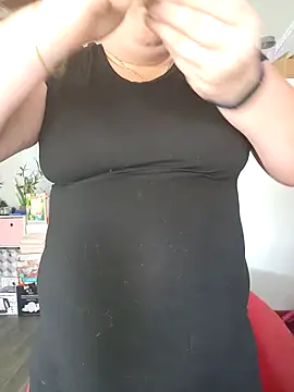 SexyNikki6969 online show from February 3, 2025, 4:52 pm