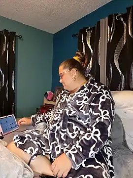 SexyNikki6969 online show from September 26, 2025, 12:14 am