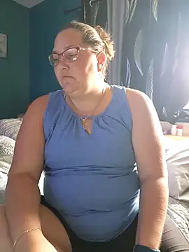 SexyNikki6969 online show from November 6, 2025, 3:46 pm