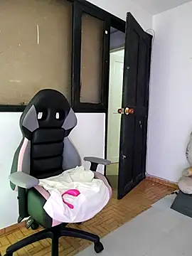 smile sweetpao online show from March 5, 2025, 7:16 am