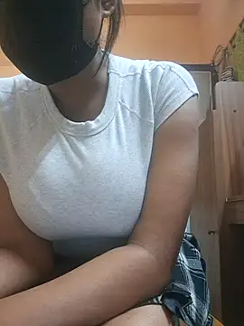 Snapshot of Steamyfuck96 chatting on November 28, 2025, 5:15 pm Steamyfuck96 online show from November 28, 2025, 5:15 pm