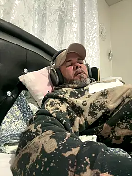 Cristian-Brayan online show from October 18, 2025, 11:55 am