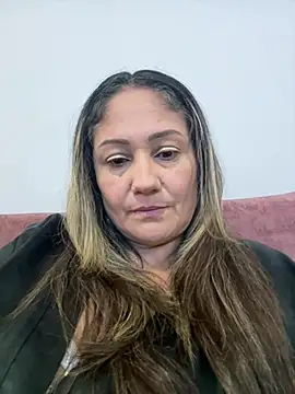 Snapshot of gabiTetas chatting on February 28, 2026, 9:38 pm gabiTetas online show from February 28, 2026, 9:38 pm