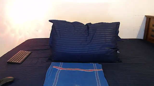 Snapshot of sahansa chatting on January 7, 2026, 5:21 am sahansa online show from January 7, 2026, 5:21 am