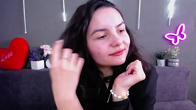 JasmineAsha online show from March 17, 2026, 8:06 am