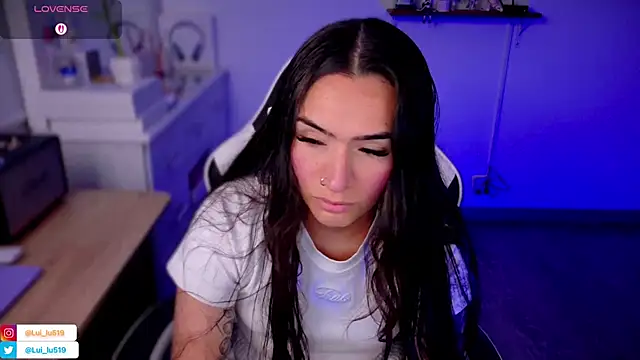 ImLui lu online show from October 16, 2025, 8:10 pm