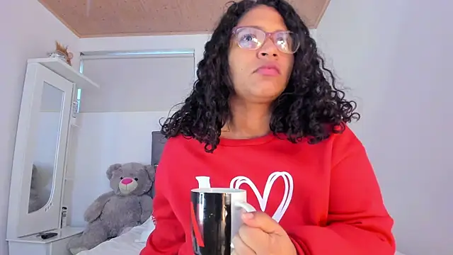 Snapshot of iriss_25 chatting on January 15, 2026, 12:10 pm iriss 25 online show from January 15, 2026, 12:10 pm