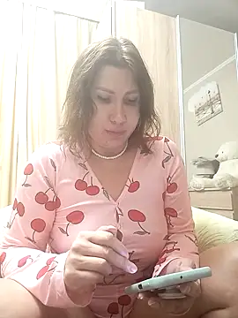 ROXOLANAA SEXY online show from October 28, 2025, 7:05 pm