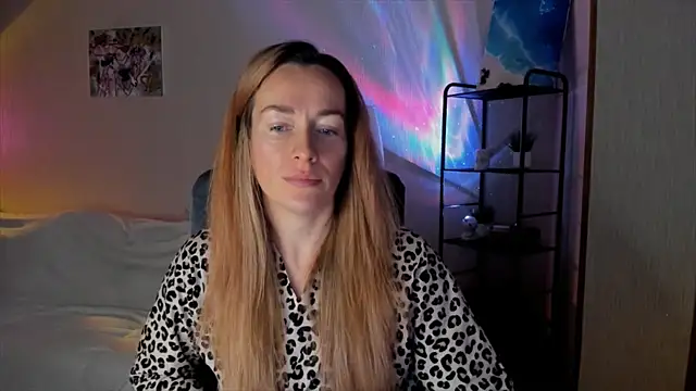 RebeccaMartinez online show from November 29, 2025, 7:22 am