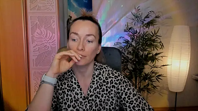 RebeccaMartinez online show from January 10, 2026, 11:23 am