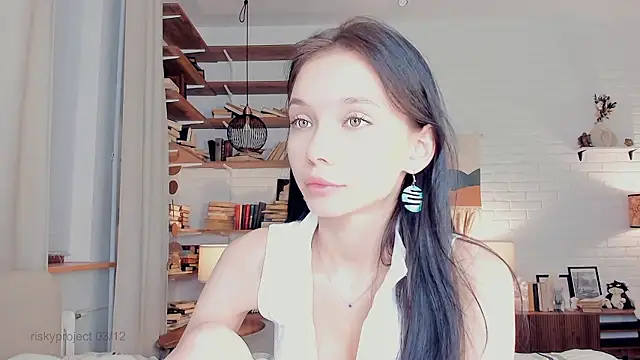 Snapshot of Riskyproject chatting on December 3, 2024, 12:16 pm Riskyproject online show from December 3, 2024, 12:16 pm