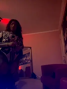 sophiahot thick online show from October 21, 2025, 12:33 am