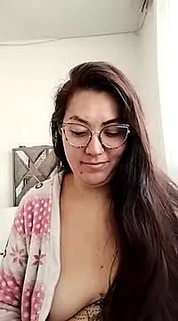 Snapshot of katha_steele_ chatting on December 20, 2024, 12:38 pm katha steele online show from December 20, 2024, 12:38 pm