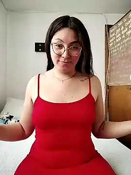 Snapshot of katha_steele_ chatting on February 7, 2025, 4:14 pm katha steele online show from February 7, 2025, 4:14 pm